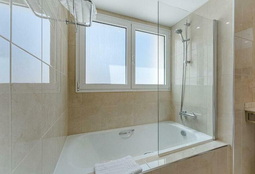 Люкс Семейный 2 Спальни, Flamingo Suites Boutique