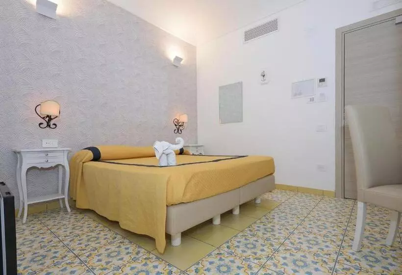 اتاق اکونومی, 7bello