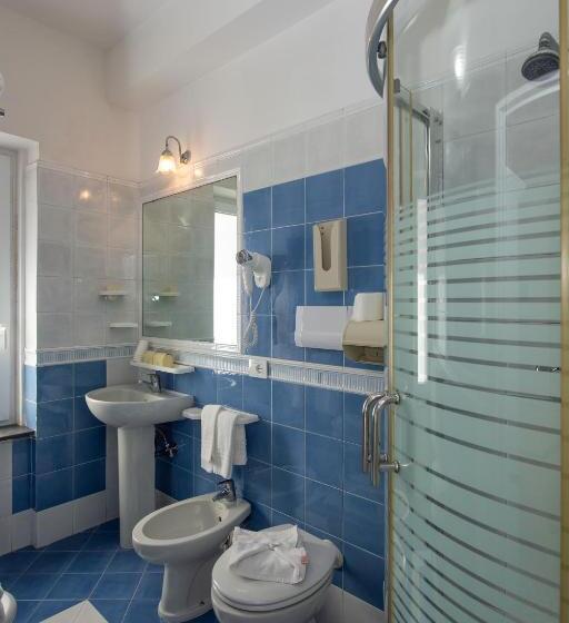Четырехместный Номер Стандарт, 7bello