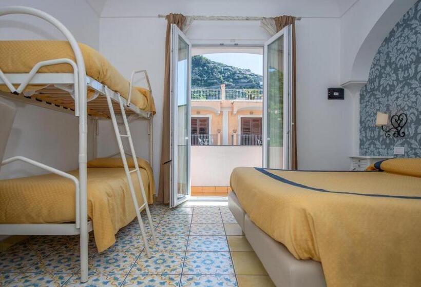 四人标准间, 7bello