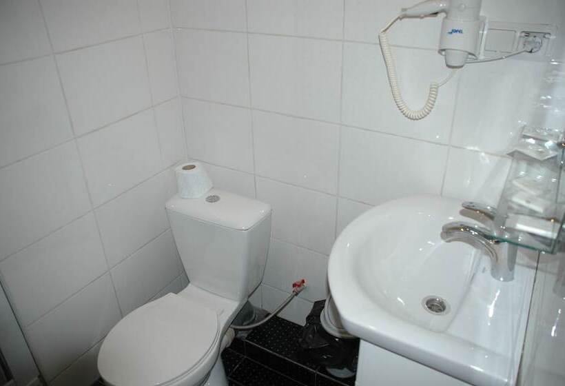 اتاق استاندارد, Bella Donna