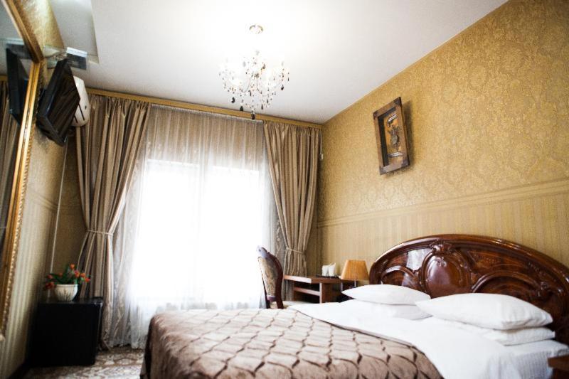 اتاق استاندارد, Bella Donna