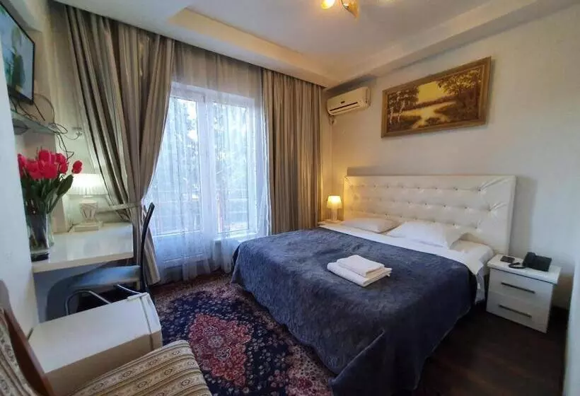 اتاق استاندارد با بالکن, Bella Donna