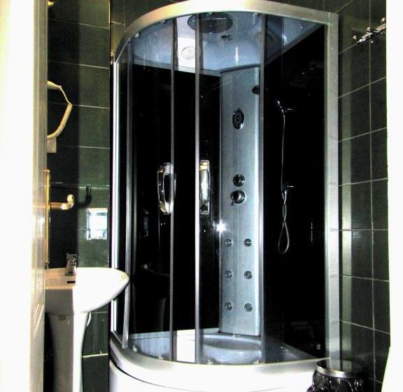 اتاق استاندارد چهار تخته, Bella Donna