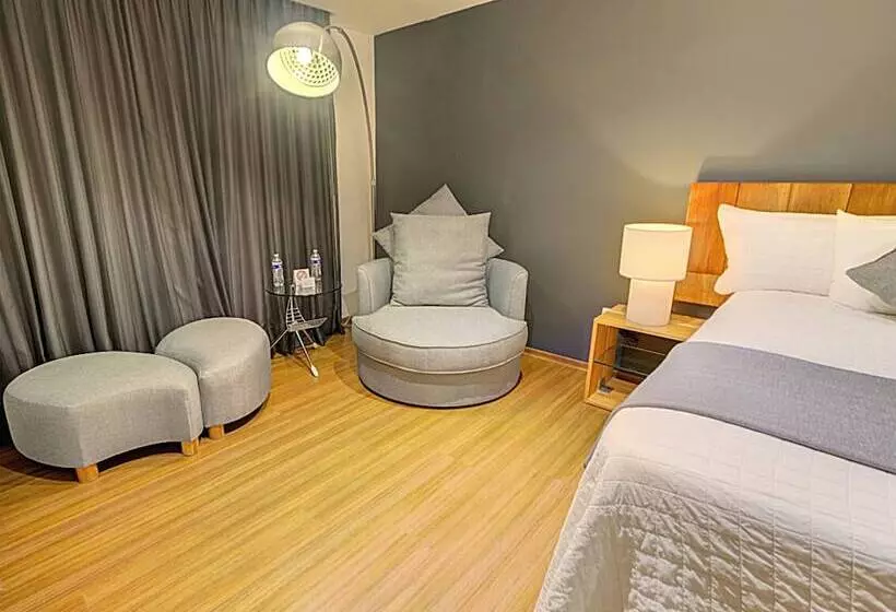 Deluxe-huone, Clarum 101