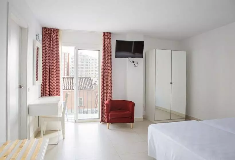 اتاق استاندارد با بالکن, Eliseos