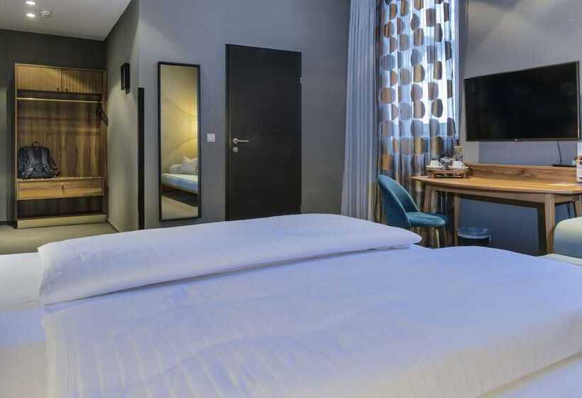 اتاق استاندارد, George Vienna