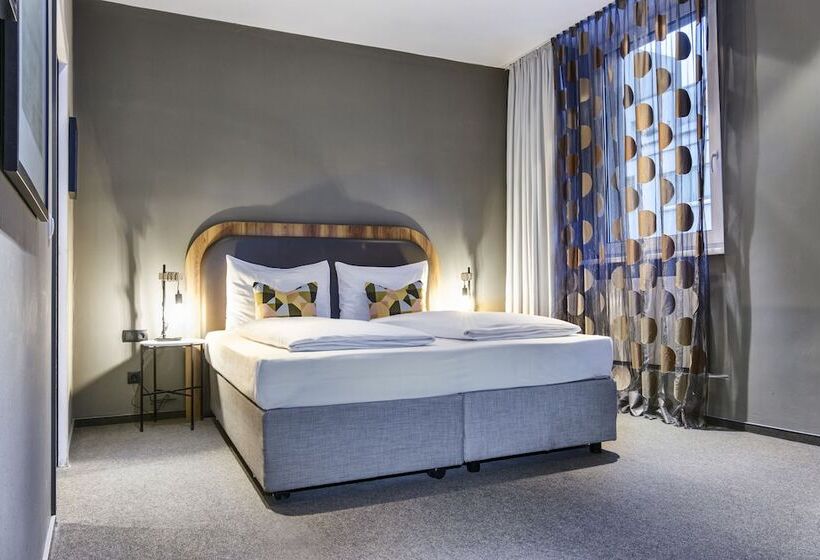 اتاق استاندارد, George Vienna