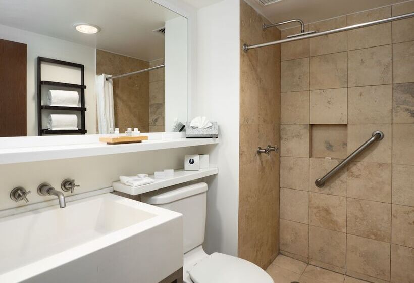 스탠다드 룸 더블 침대 2개, Mesaluna Near American Consulate