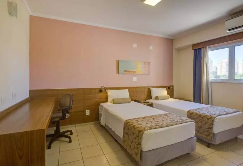 Superior-huone, Quality Hotel Jundiaí