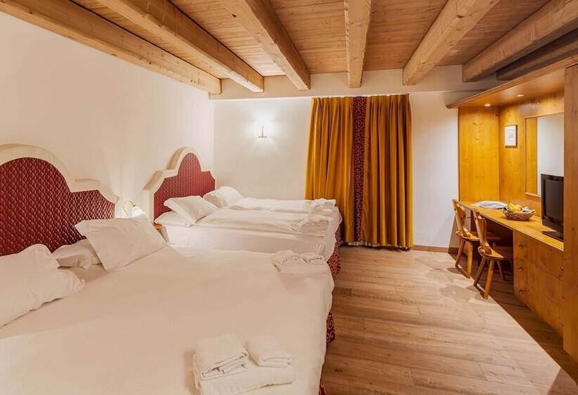 Четырехместный Номер Стандарт, Royal Hotel Cortina