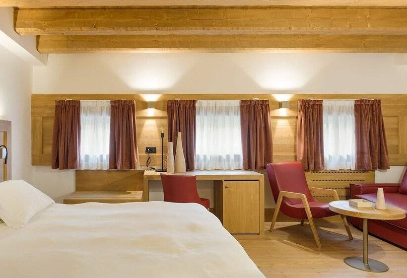 Королевский Люкс, Royal Hotel Cortina