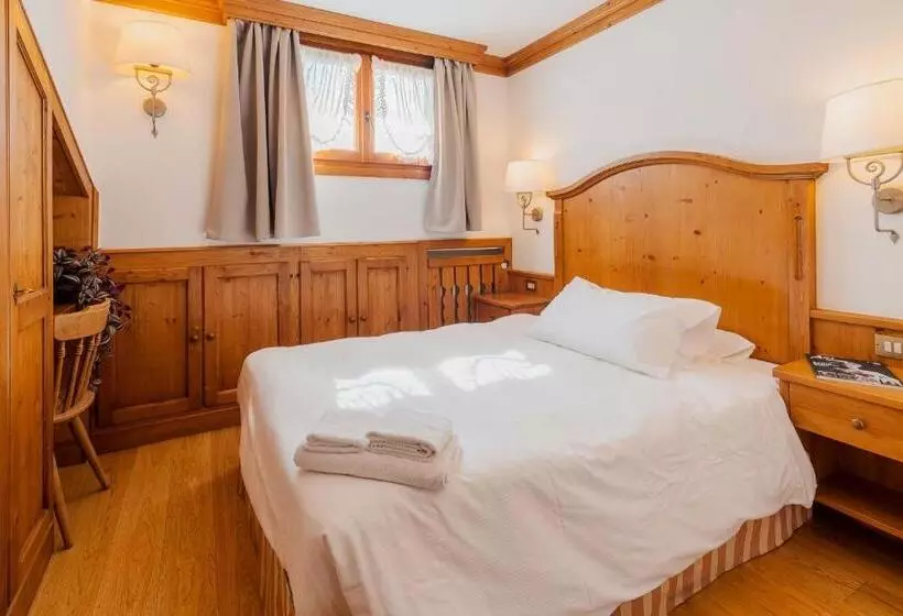 اتاق استاندارد یک نفره, Royal Hotel Cortina
