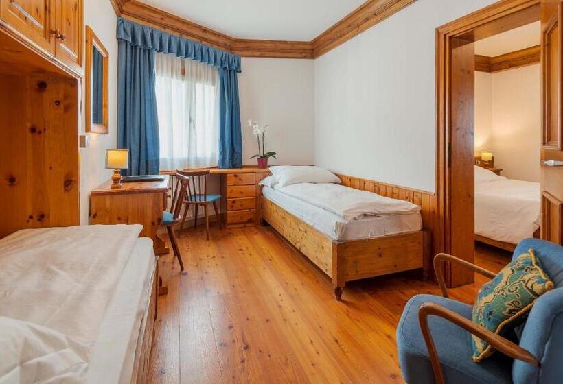 Четырехместный Номер Стандарт, Royal Hotel Cortina