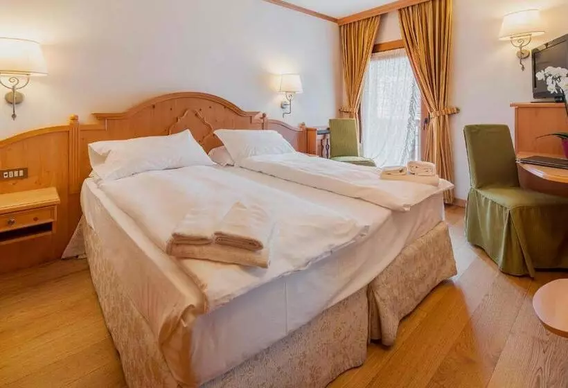 اتاق استاندارد, Royal Hotel Cortina