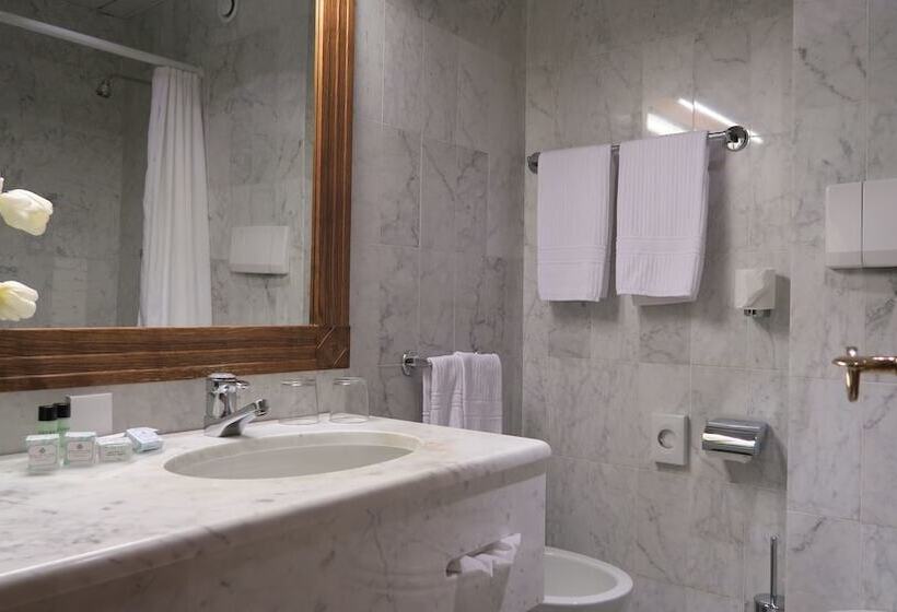 חדר סופריור, Savoia Palace