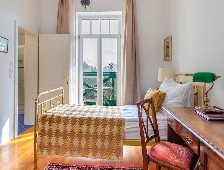 اتاق استاندارد یک نفره, Triglav