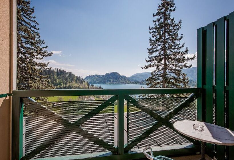 اتاق استاندارد یک نفره, Triglav