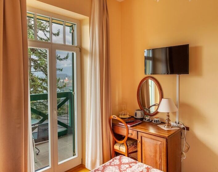 اتاق استاندارد با چشمانداز دریاچه, Triglav