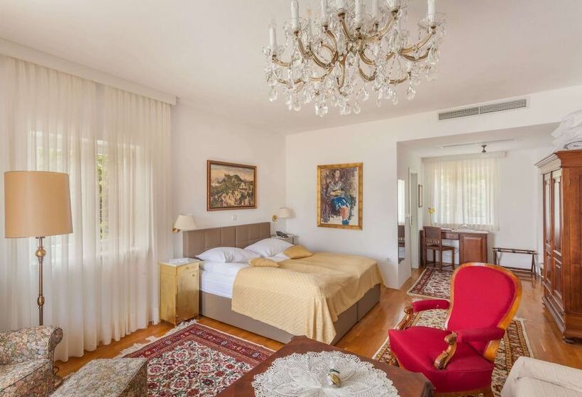 اتاق استاندارد سه نفره, Triglav