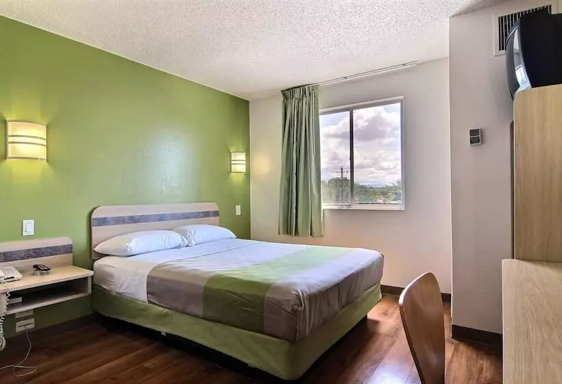 デラックスルーム, Motel 6 Albuquerque, Nm  North