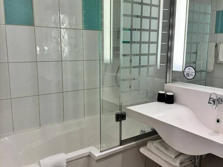 Номер Superior, Novotel Liverpool Centre