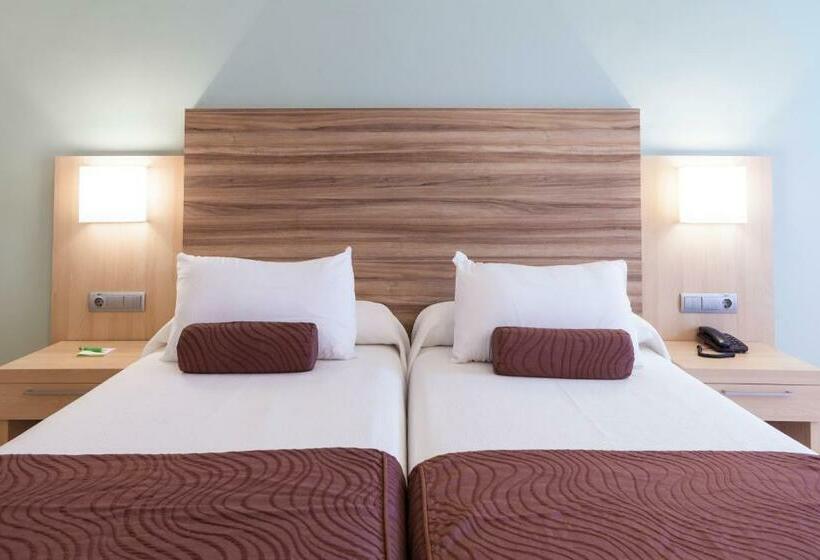 Номер Стандарт с Балконом, Riviera Beachotel - Adults Recomended