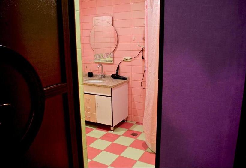 디럭스 룸, Ivy Boutique