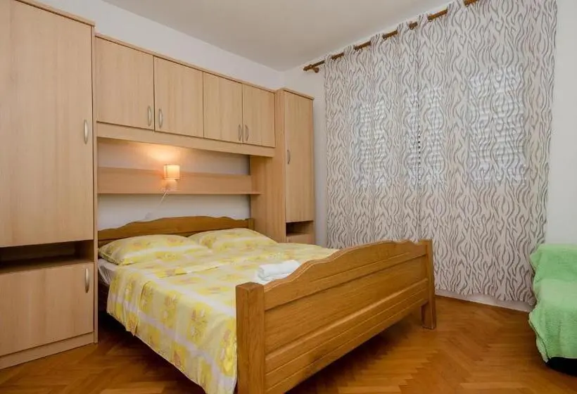 デラックスルーム, B&b Rooms Marijana