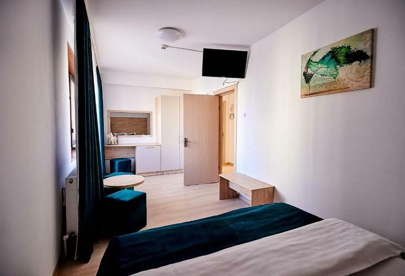 침실 2개 아파트, Roxy & Maryo  Restaurant  Terasa  Loc De Joaca Pentru Copii  Parcare Gratuita