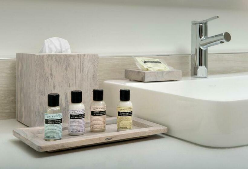 חדר סטנדרט עם מיטת קינג, Element Jacksonville Beach