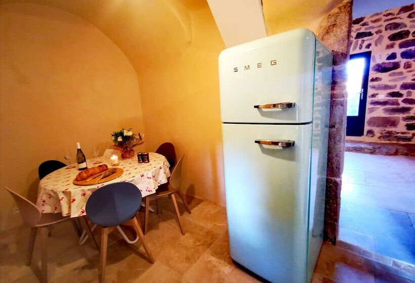 1间卧室的房子, Magnifique Gîte En Pierres 6 Personnes Avec Piscine Privée Ardèche Plein Sud