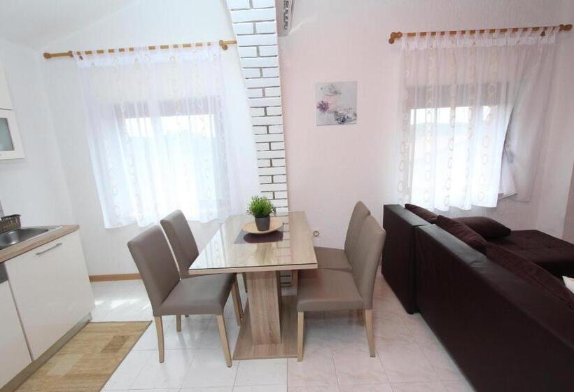 １ベッドルームアパートメント, Guest House Milotic