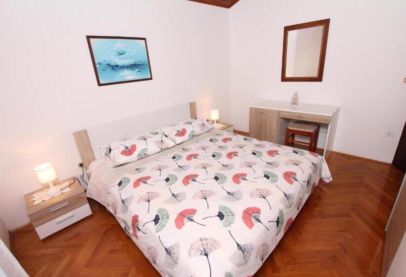 침실 2개 아파트, Guest House Milotic