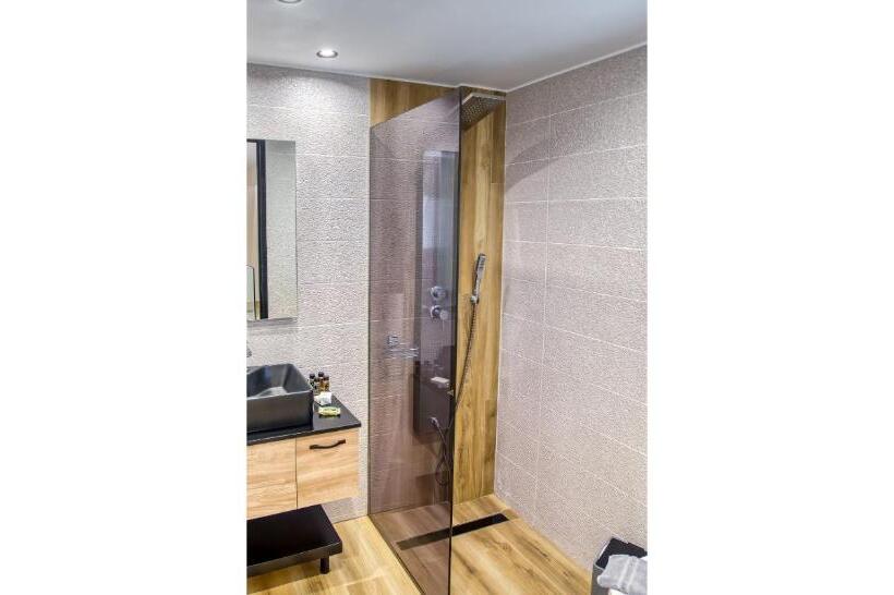 جناح غرفتين نوم, Sapphire Horizon Suites