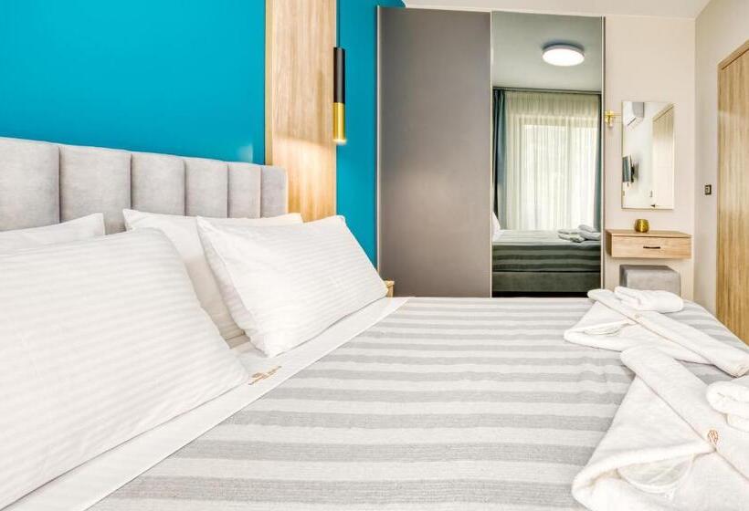 Полулюкс, Sapphire Horizon Suites