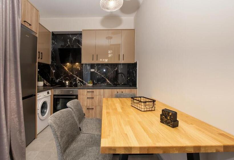 جناح سوبيريور غرفتين نوم, Sapphire Horizon Suites