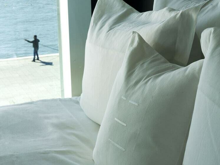 带阳台的高级房间, Altis Belem Hotel & Spa, A Member Of Design Hotels