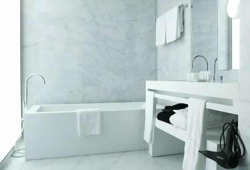 اتاق سوپریور با بالکن, Altis Belem Hotel & Spa, A Member Of Design Hotels