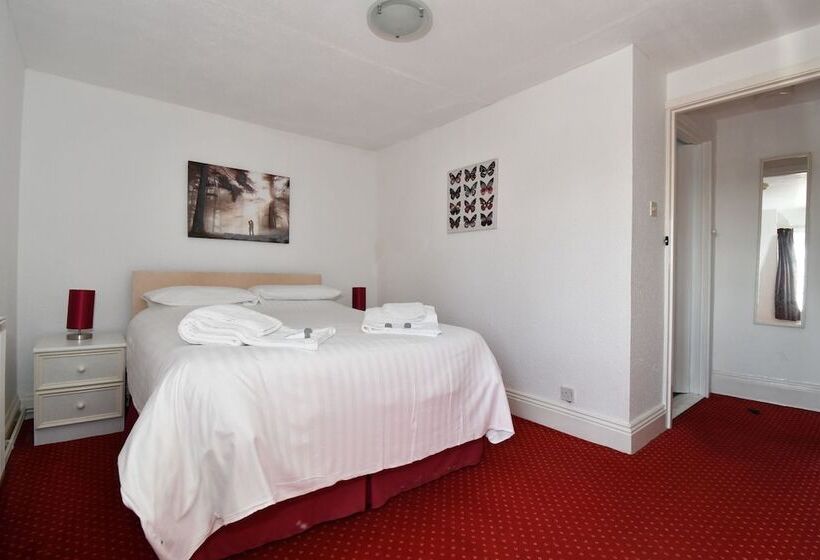 스탠다드 룸, The Weary Friar Inn