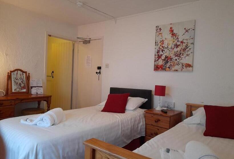 스탠다드 룸, The Weary Friar Inn