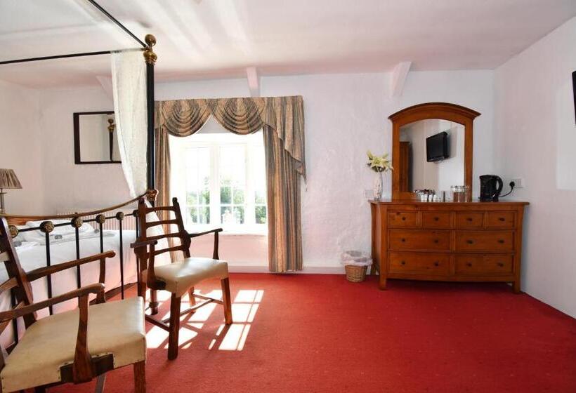 수피리어 룸, The Weary Friar Inn