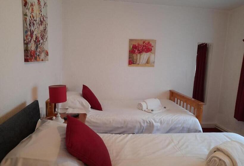 스탠다드 룸, The Weary Friar Inn