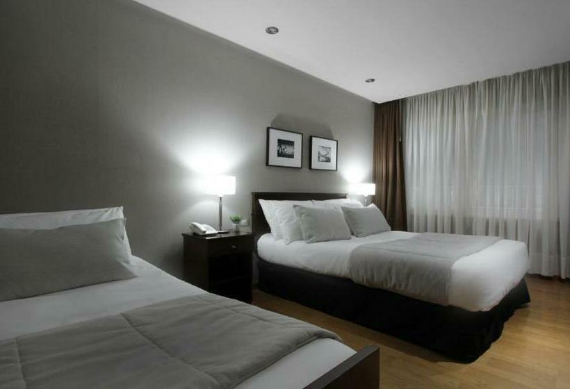 اتاق سوپریور سه تخته, 8 De Octubre