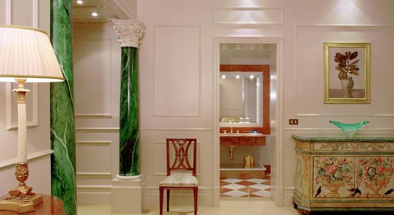 سوییت سوپریور, Bauer Palazzo