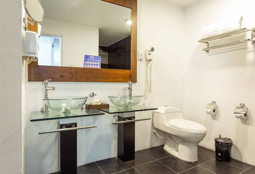 חדר סטנדרט, Carretero