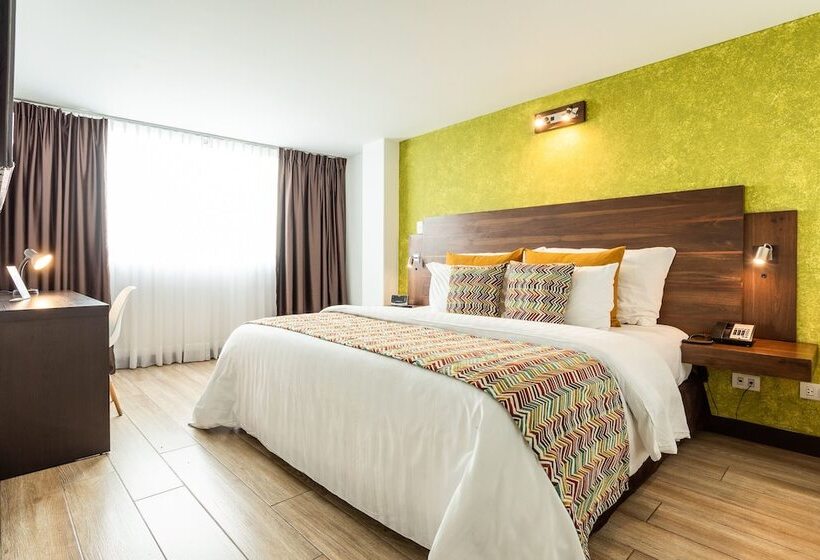 חדר סטנדרט, Carretero