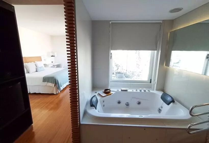 اتاق سوپریور سه تخته, Casa Calma