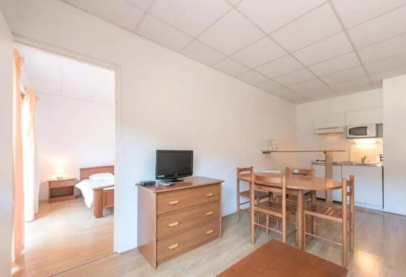 Huoneisto 2 Makuuhuonetta, City Residence Termalia