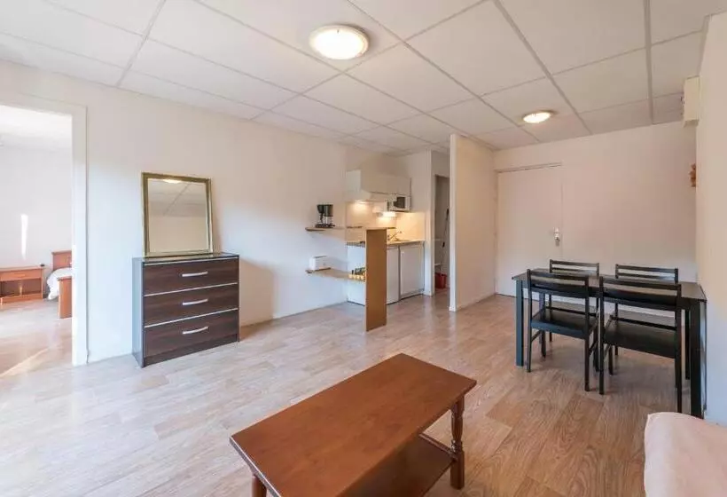 Huoneisto 2 Makuuhuonetta, City Residence Termalia